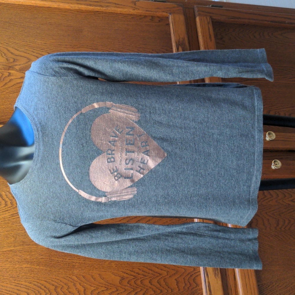 GAP KIDS gray heart wthe Headphones long sleeve t-shirt-12